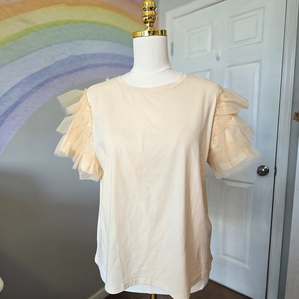 TCEC | Large | Ivory Tulle Ruffle Sleeve Top